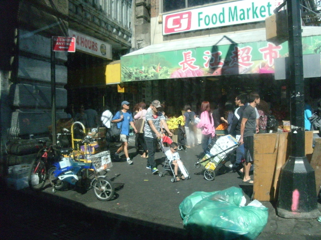 Reconnaissance from Q44 Going Home (Food Market)